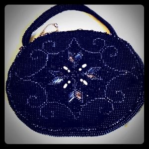 Cvecklaslovakian beaded purse